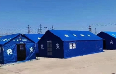I-Tangshan Pengcheng yangaphandle iye yabandakanyeka kakhulu ekumiselweni kweenkqubo zeentente zokunceda intlekele, ukwakha umgca wokukhusela umgangatho oqinileyo wezinto ezingxamisekileyo.